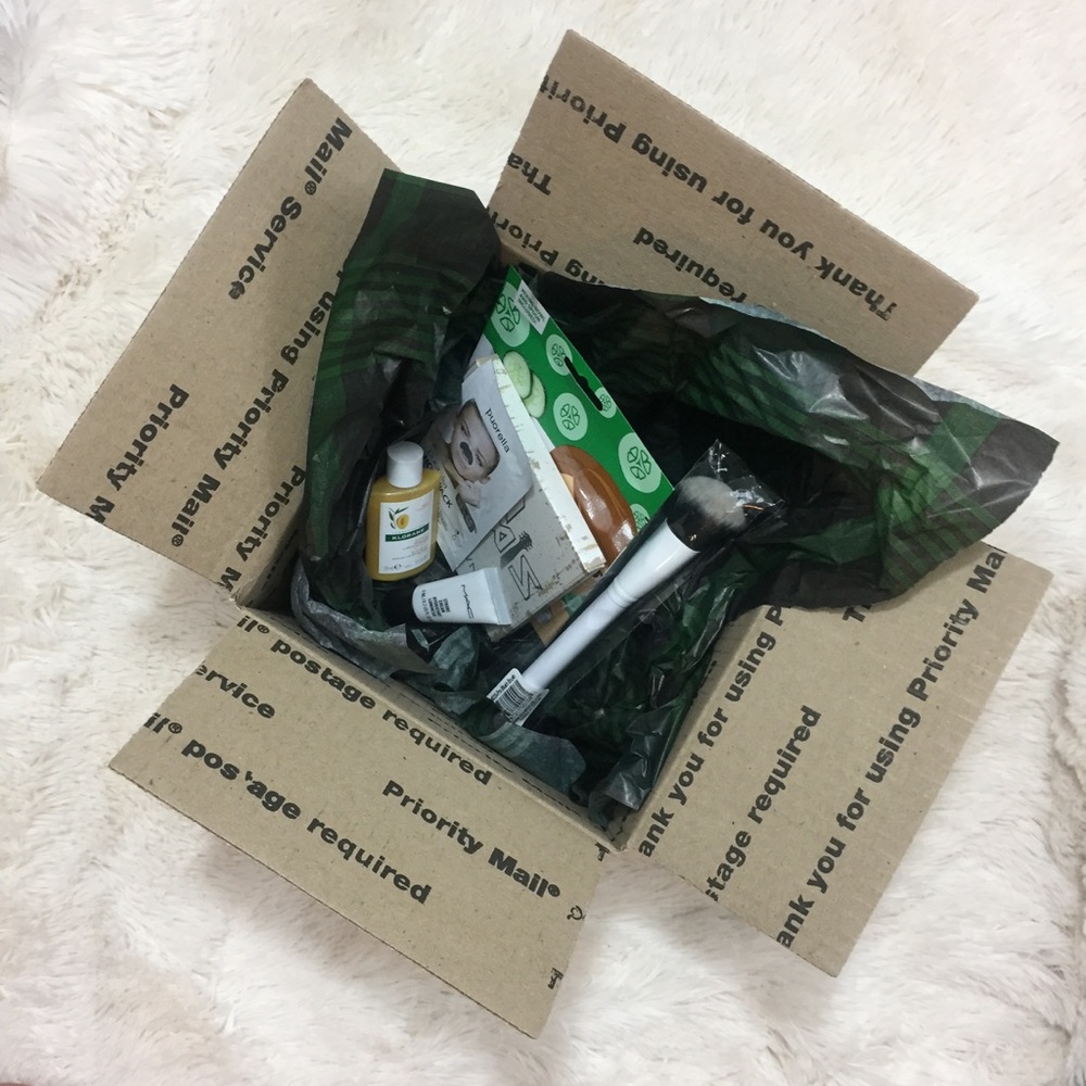 Makeup &a Skin care Bundle of 5 items